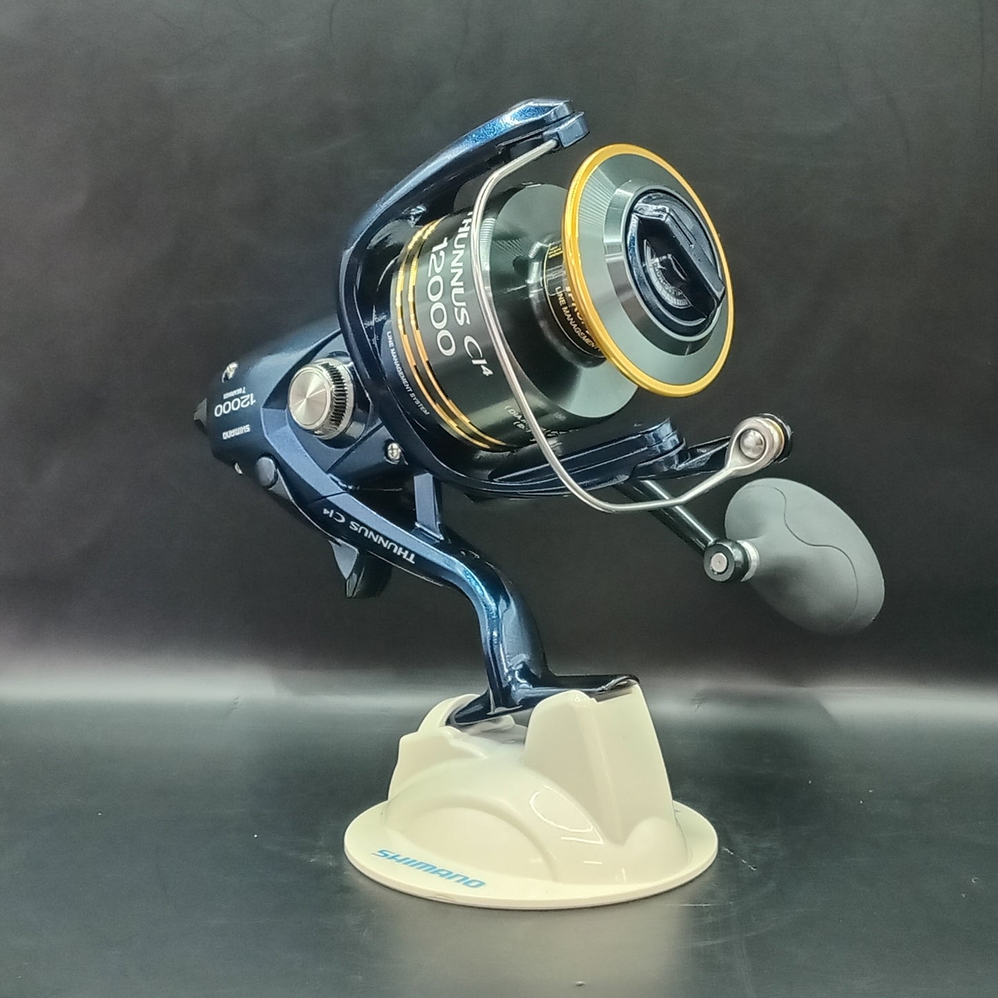 Shimano Thunnus 12000 + Shadow X 7' 1 pce 10-15kg Rod