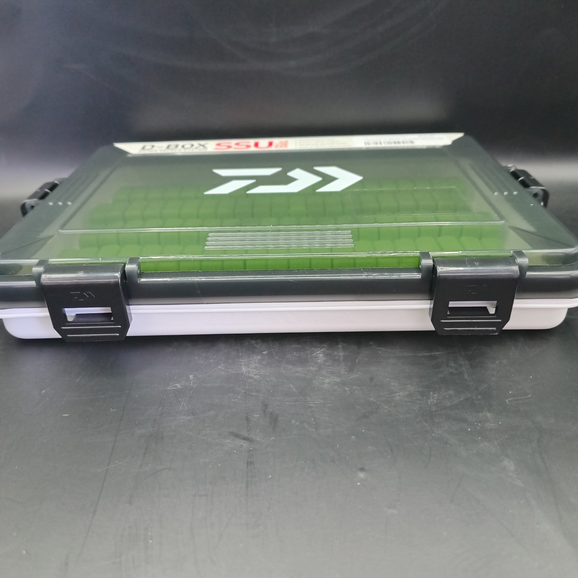 daiwa medium fly storage box daiwa fly fishing tackle box Daiwa D-Box Medium – Warren Hay Marine