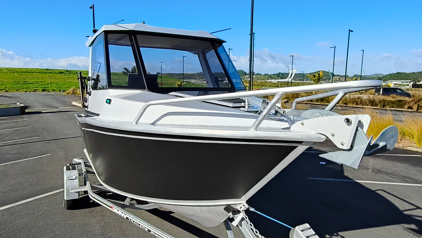 Savwinch 880 and drop-in bait station installed