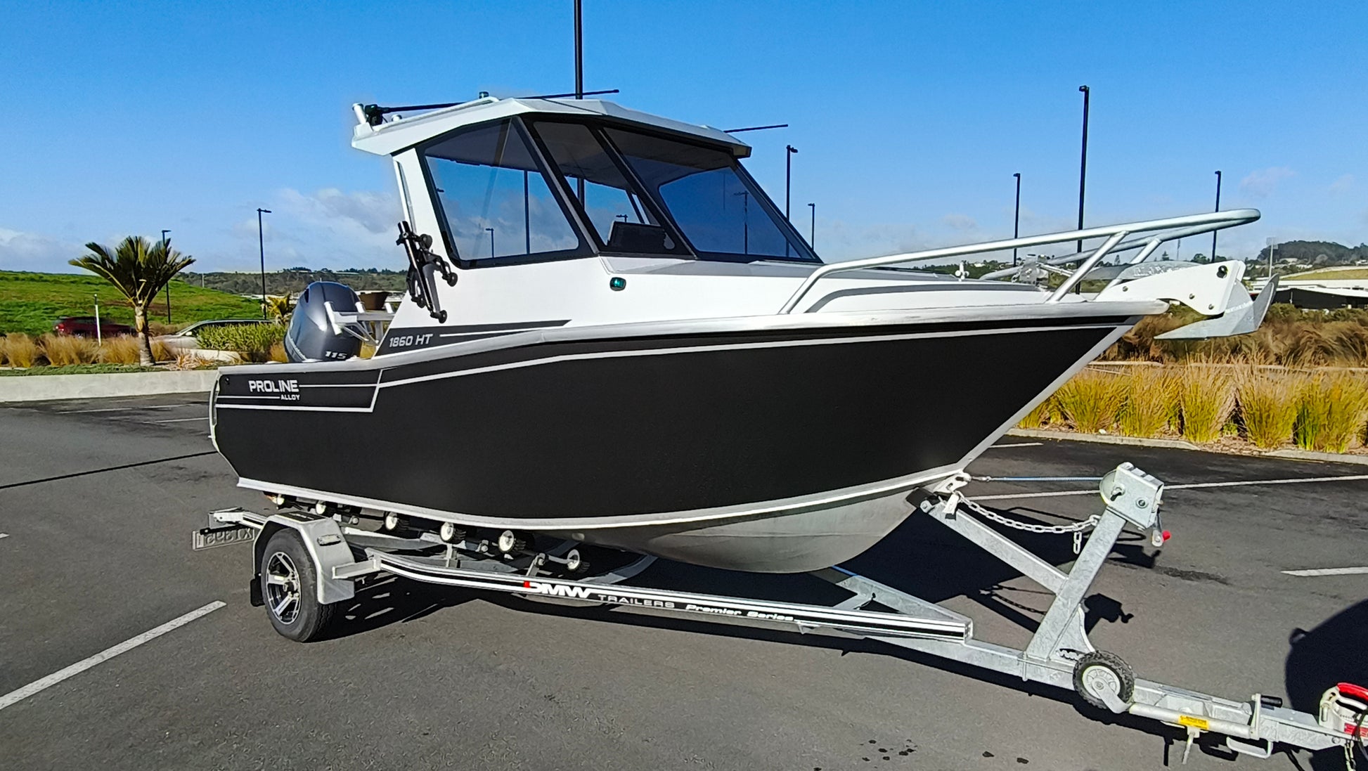 Proline 1860 HT Ex Demo boat with Yamaha F115XB outboard