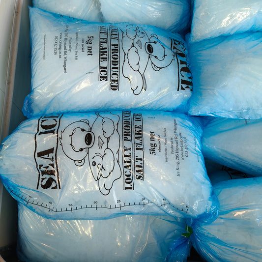 5kg bag of Salt Ice for fishing and coolers