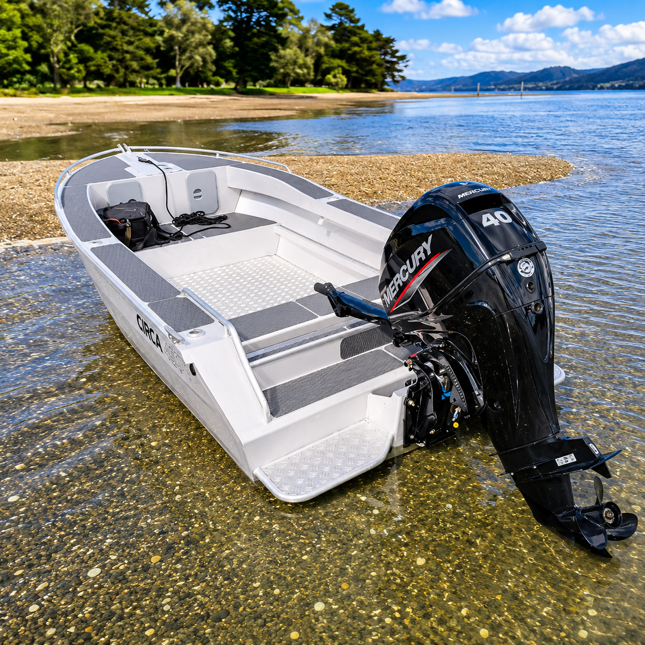 Circa 450 Tiller Steer Boat