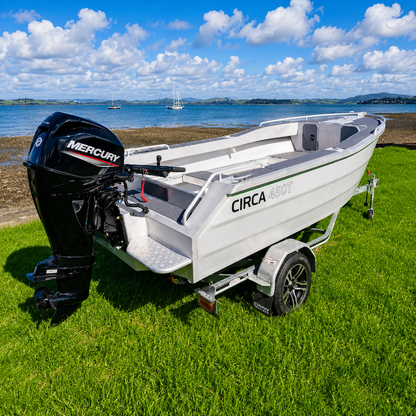 Circa 450 Tiller Steer Boat