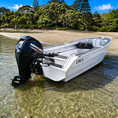 Circa 450 Tiller Steer Boat