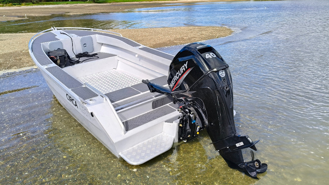 Circa 450 Tiller Steer Boat on DMW galvanised trailer – 40hp Mercury 4 stroke
