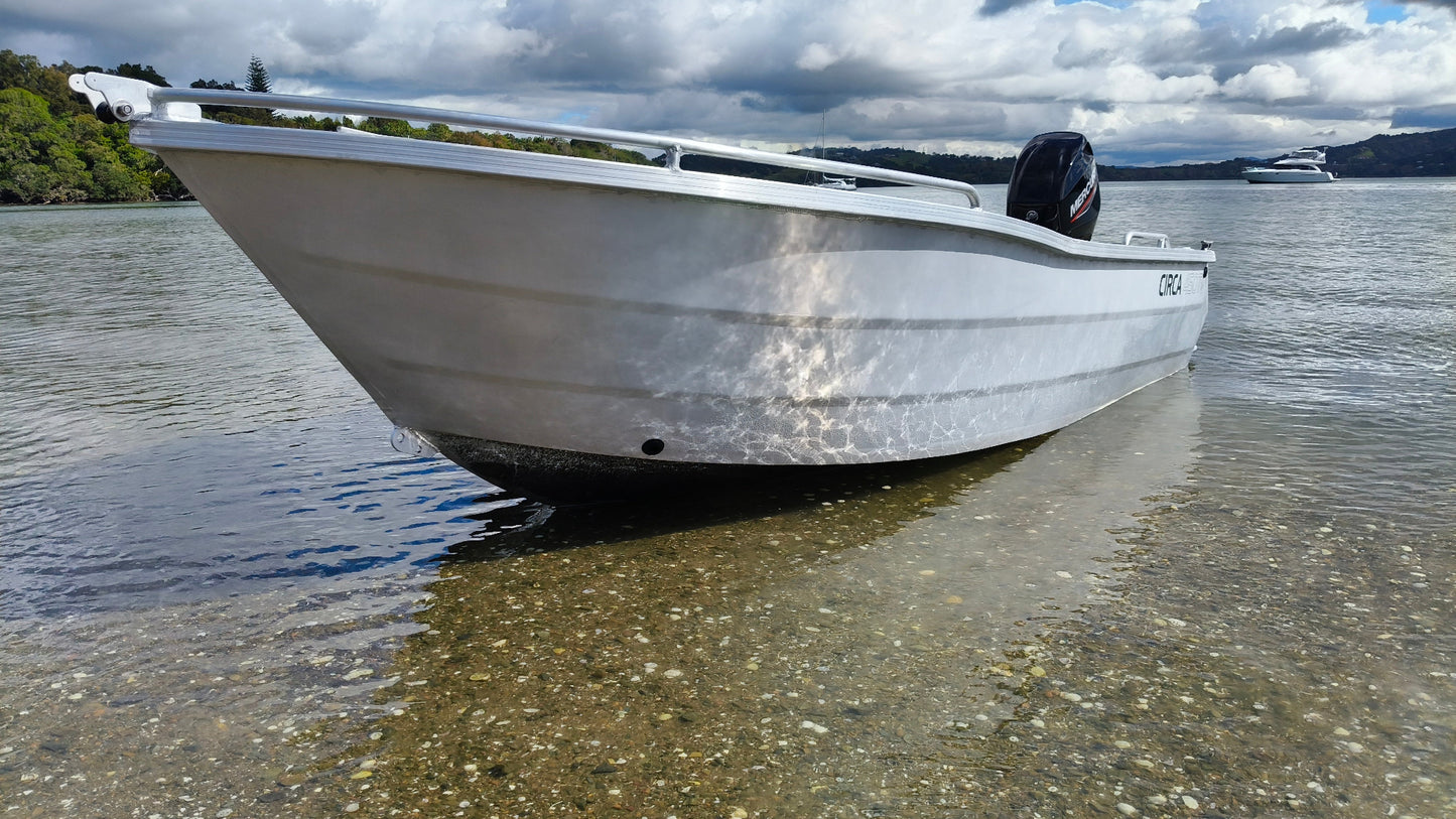 Circa 450 Tiller Steer Boat on DMW galvanised trailer – 40hp Mercury 4 stroke
