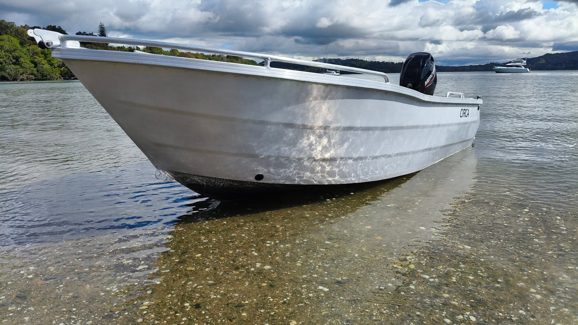 Circa 450 Tiller Steer Boat on DMW galvanised trailer – 40hp Mercury 4 stroke