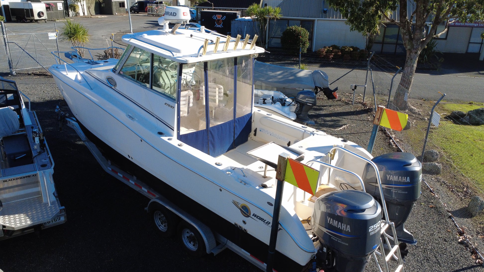 Twin Yamaha 250HP outboards on World Cat 270HT 