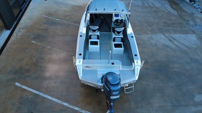 Used 2005 Lazercraft 621XP | Yamaha F150 FourStroke | Warren Hay Marine