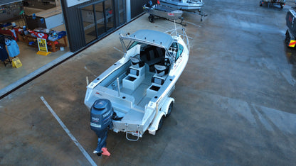 Used 2005 Lazercraft 621XP | Yamaha F150 FourStroke | Warren Hay Marine