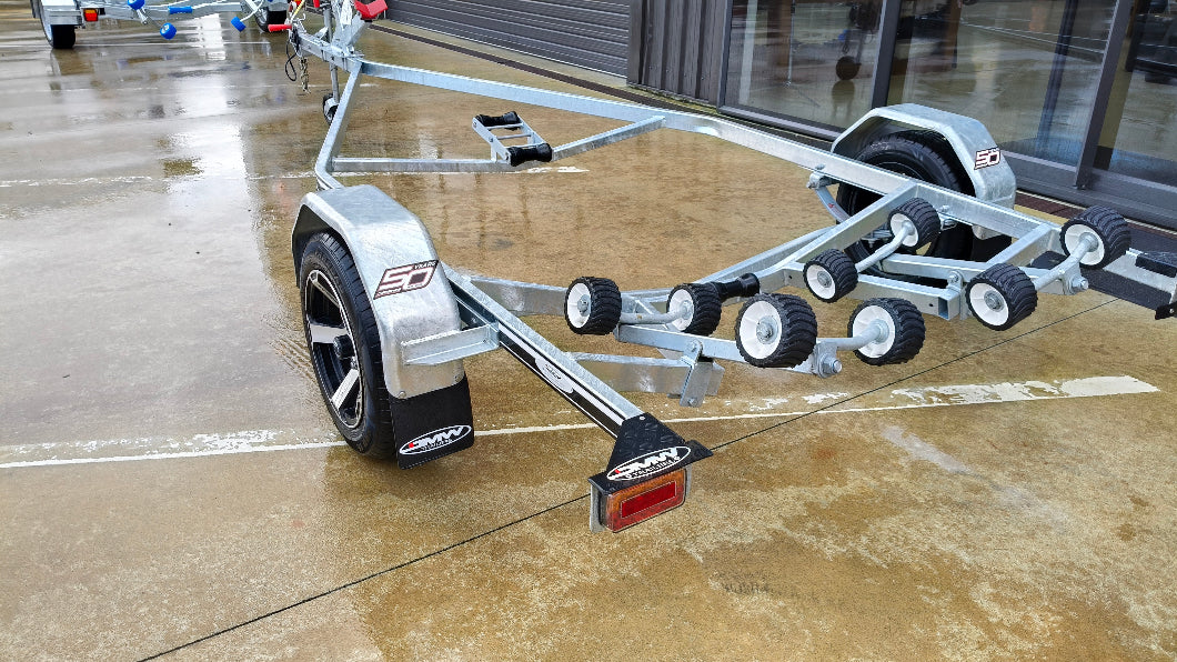 Rear view of DMW Premier 430 galvanised trailer showing LED lights