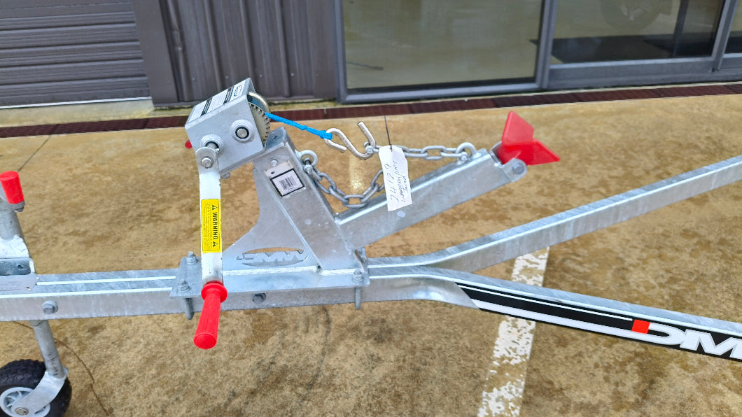 DMW Premier 430 boat trailer ready for 4.3m boat