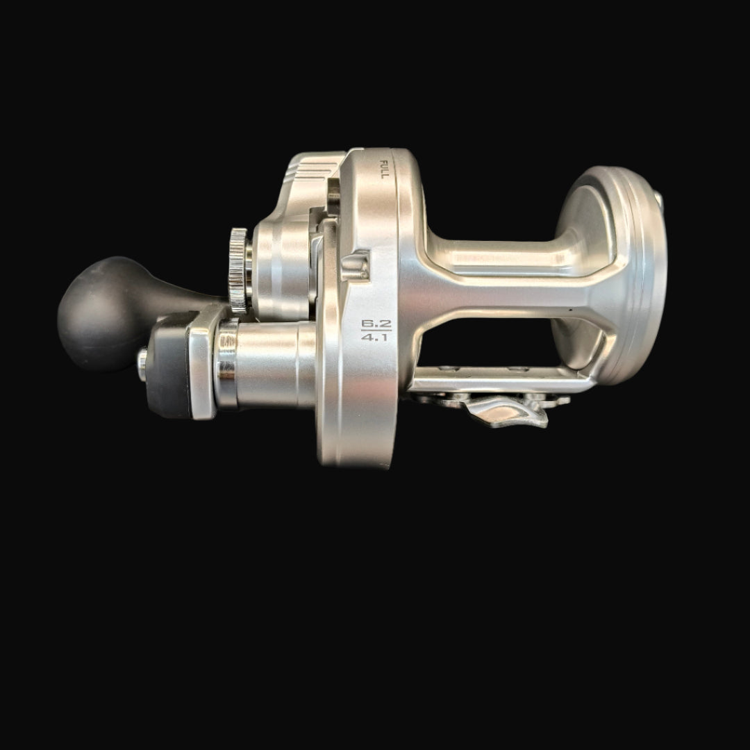 Shimano Speedmaster 10II 2-speed lever drag reel – compact, high-performance saltwater reel with aluminium frame and Cross Carbon Drag.