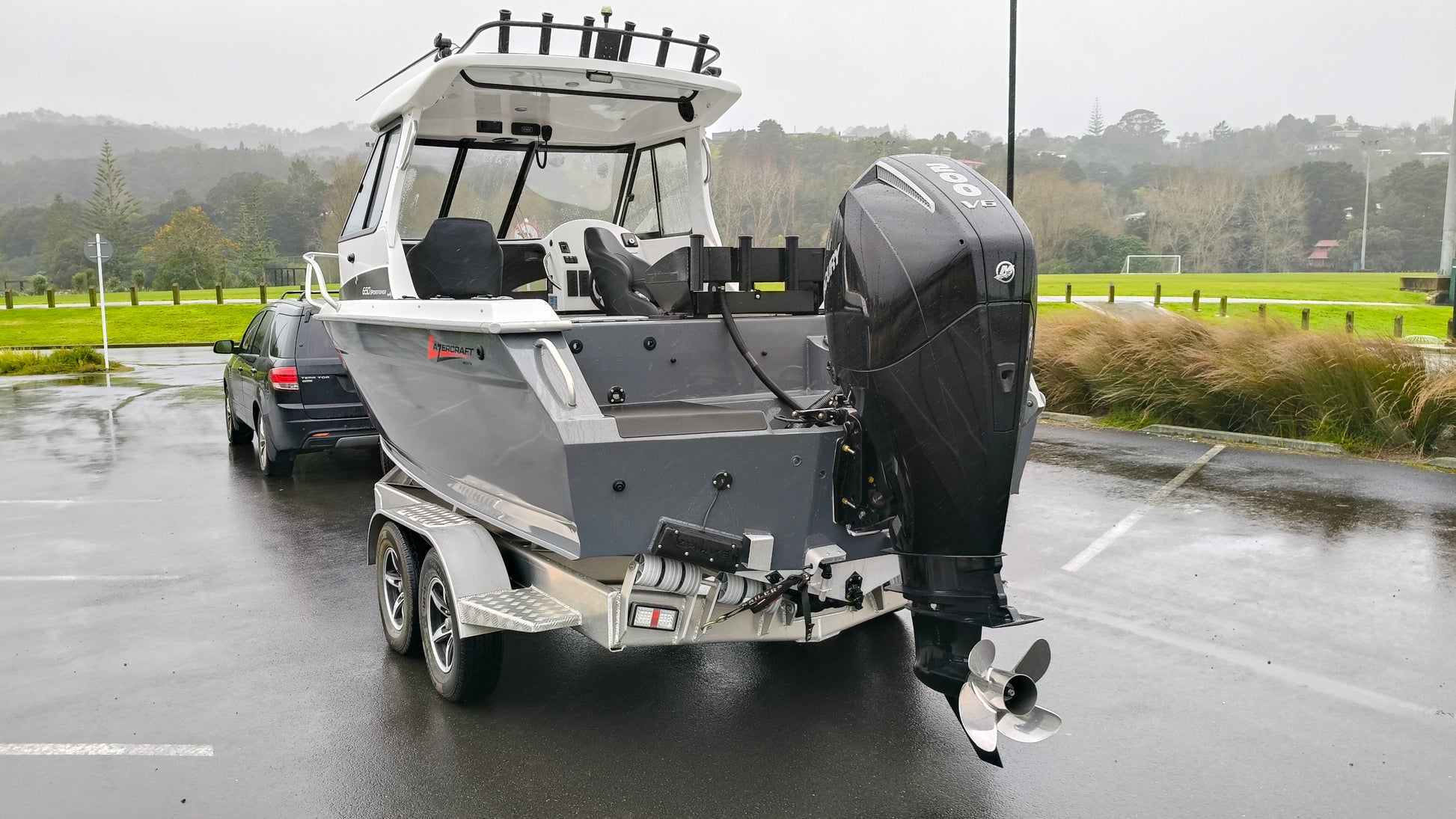 Lazercraft Sportfisher 650HT with Mercury 200hp V8 outboard