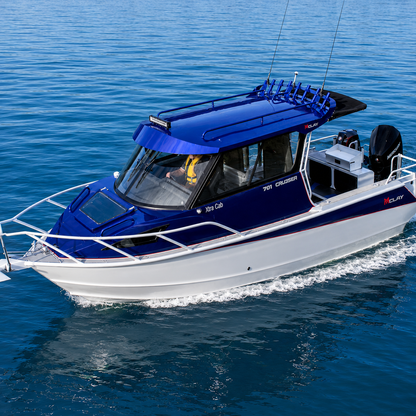 McLay 701 Gen 2 Hardtop delivering offshore performance and comfort. Warren Hay Marine, Whangarei 