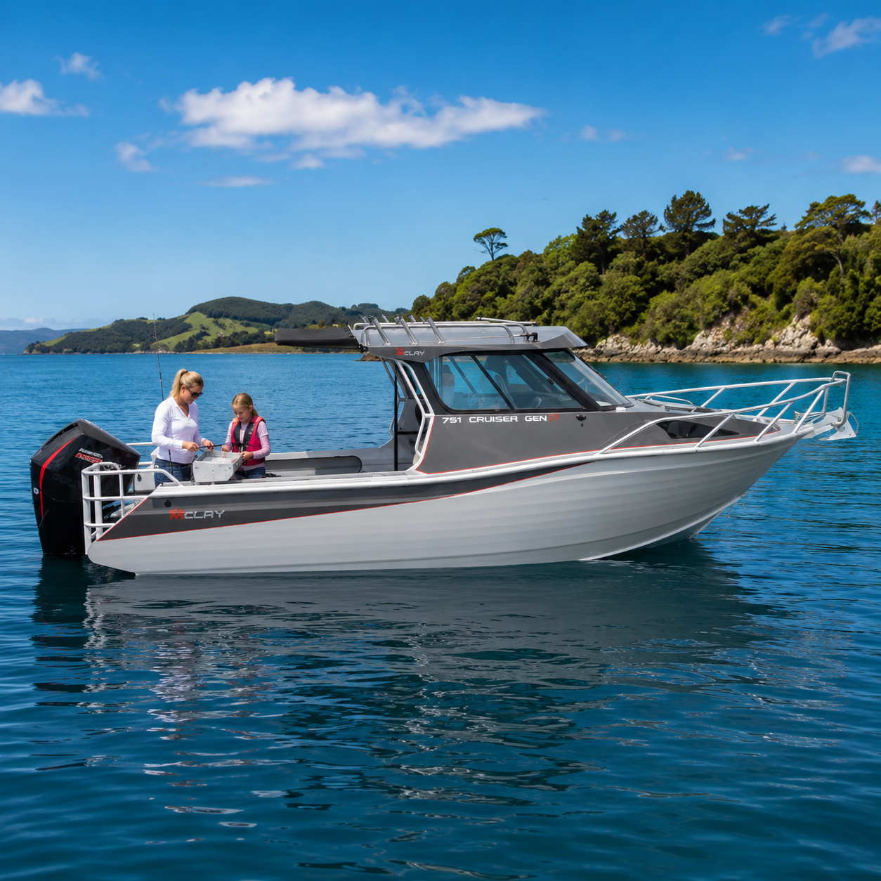 McLay 751 Gen2 Hardtop with walk-through transom and large cockpit