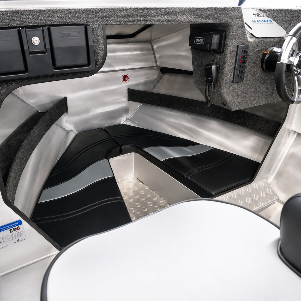 McLay Sportsman 591 HT aluminium hardtop trailer boat designed for fishing, diving, and family boating adventures.