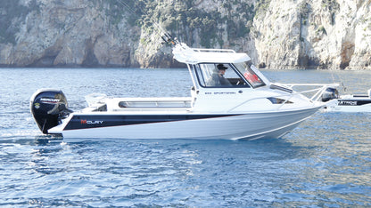 Mclay 651 Sportsman on the water at the poornights islands