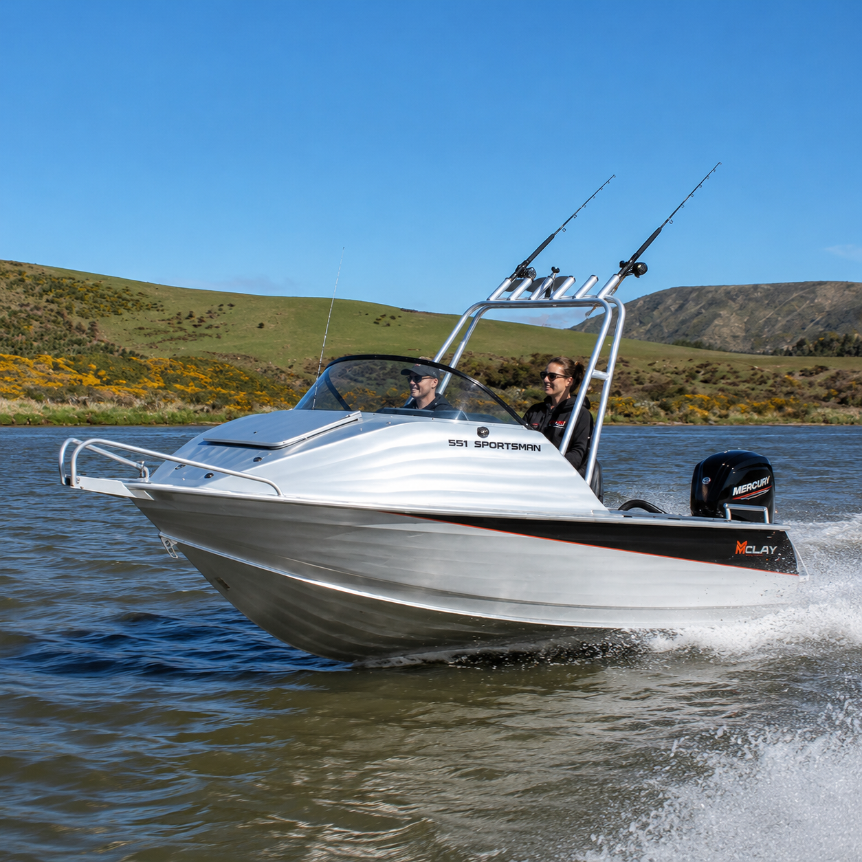 McLay 551 Sportsman underway showcasing New Zealand-built aluminium hull performance and family-friendly boating design.