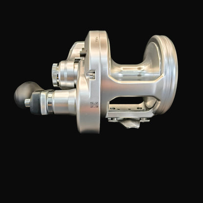 Shimano Speedmaster 20II 2-speed lever drag reel – high-performance aluminium saltwater reel with Cross Carbon Drag and dual-speed gearing.