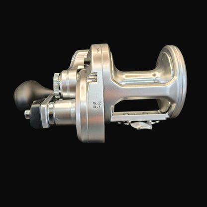 Shimano Speedmaster 16II 2-speed lever drag reel – compact aluminium saltwater reel with Cross Carbon Drag and dual-speed gearing.