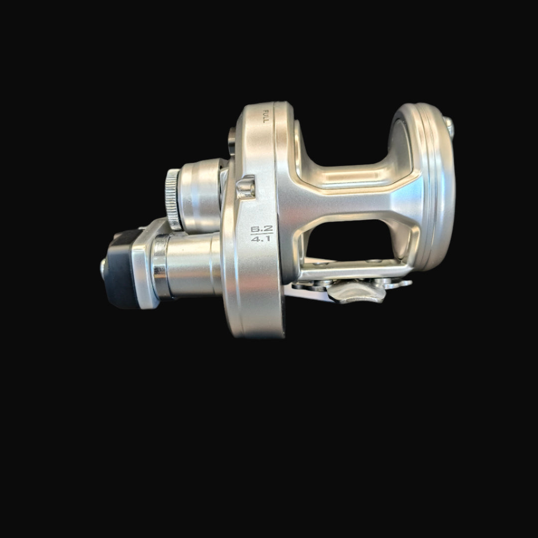 Shimano Speedmaster 8II 2-speed lever drag reel – compact aluminium saltwater reel with smooth Cross Carbon Drag and dual-speed gearing.