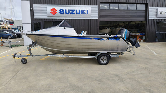 2001 Ramco Getaway boat with Mercury 90HP 2-stroke outboard on galvanised trailer