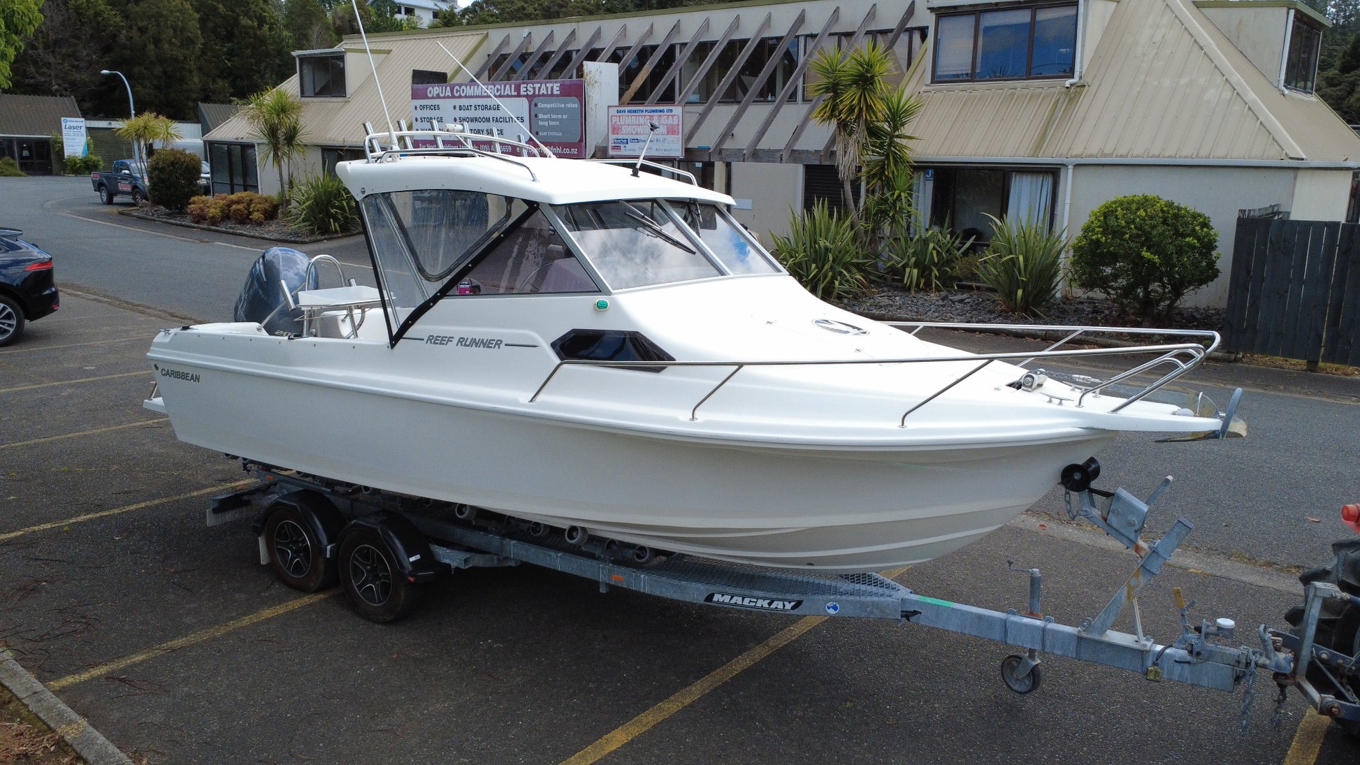 This 2017 Caribbean C21 Reef Runner is a proven offshore performer, well regarded for its soft ride, stability, and classic Caribbean build quality