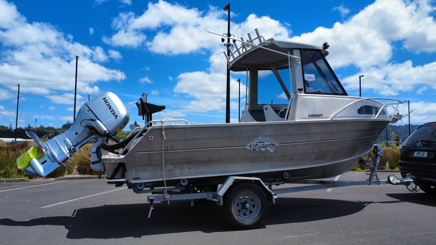 Used 2014 Fyran 575 Pursuit Hard Top – 90HP Honda | Warren Hay Marine