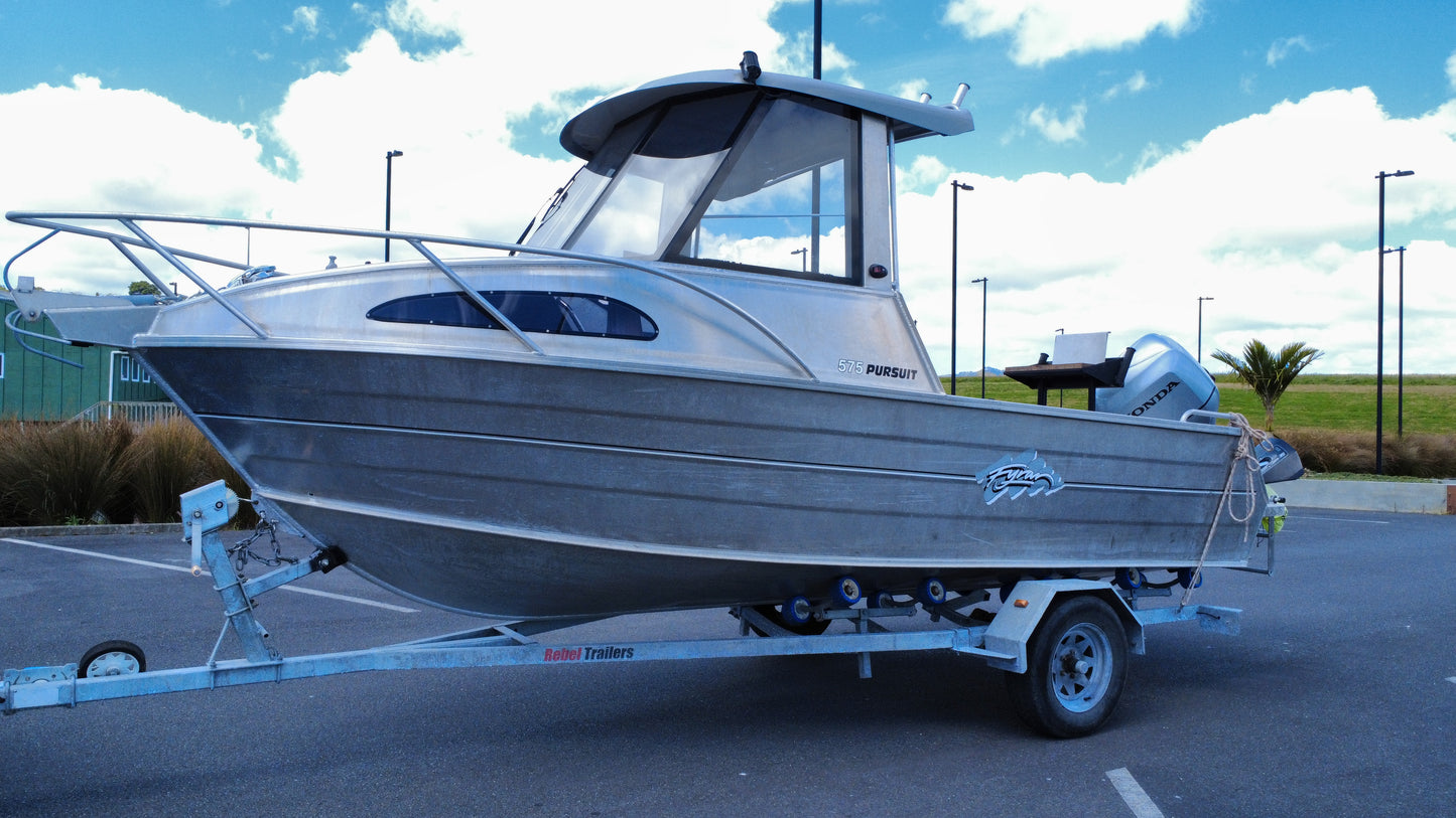 Used 2014 Fyran 575 Pursuit Hard Top – 90HP Honda | Warren Hay Marine