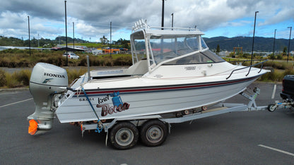 1998 LazerCraft 600GT – Versatile Offshore Performer