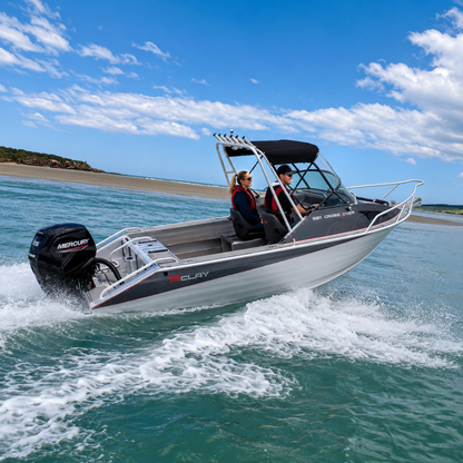 McLay 581 CrossXover side profile showing spacious cockpit and cabin