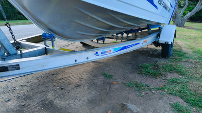 Used boat in whangarei, Quintrex 430 fishabout pro 